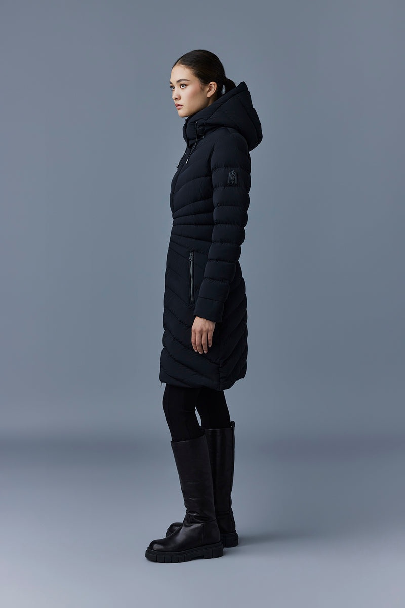 Mackage CAMEA-STR Stretch light with removable hood Dunjackor Dam Svarta | 278TLBXEA