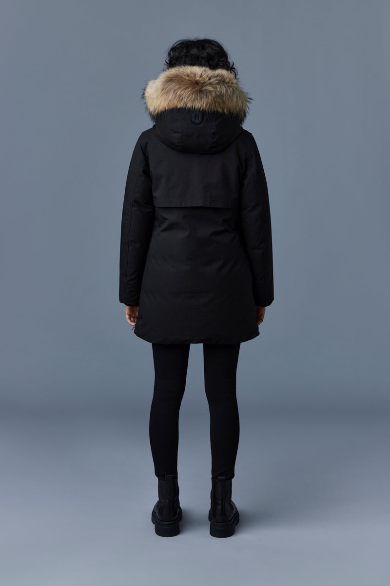 Mackage KINSLEE 2-in-1 oversized with bib and natural fur Dunparka Dam Svarta | 760VZIJEB