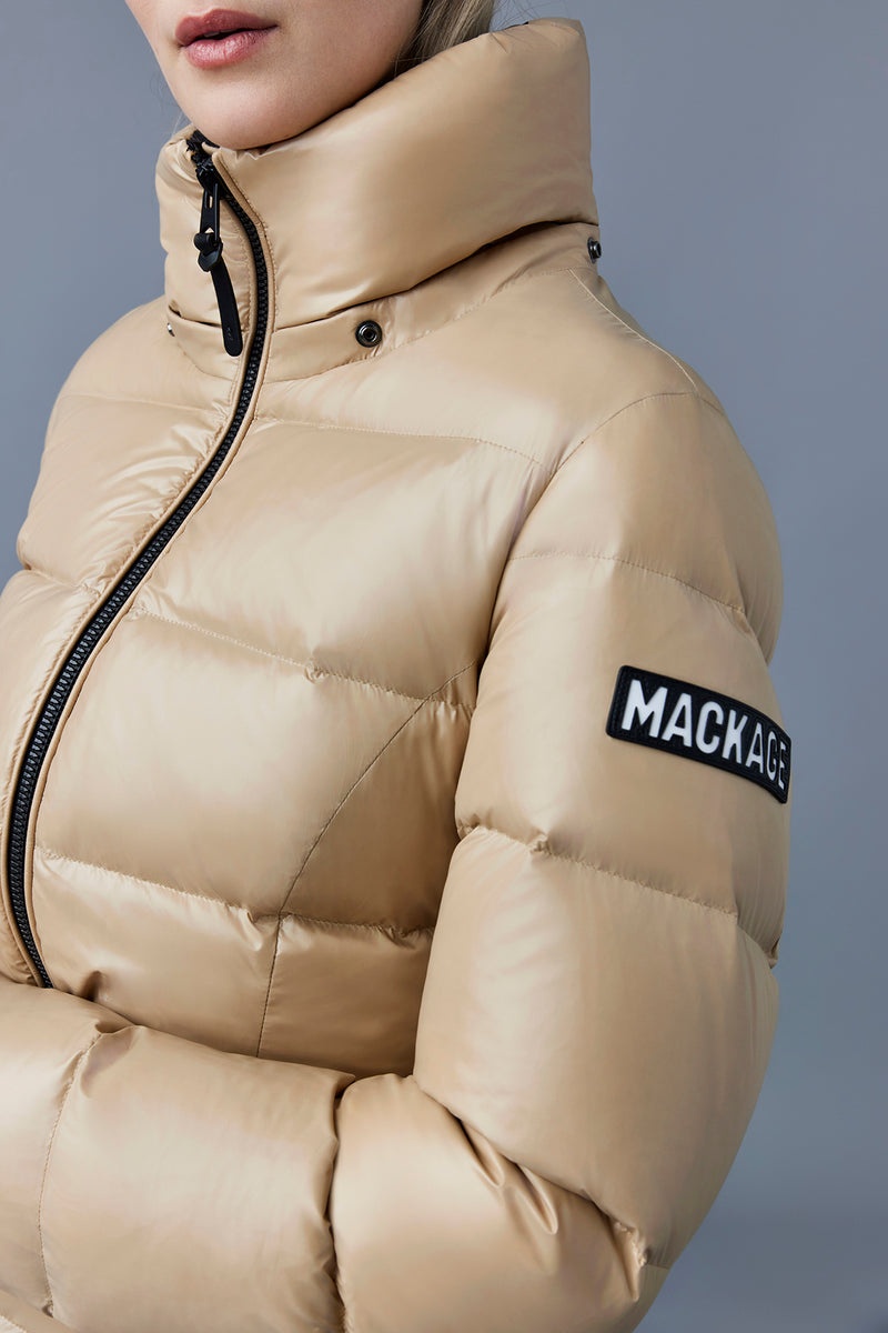 Mackage MADALYN lustrous light with hood Dunjackor Dam Khaki | 165NTYMRC