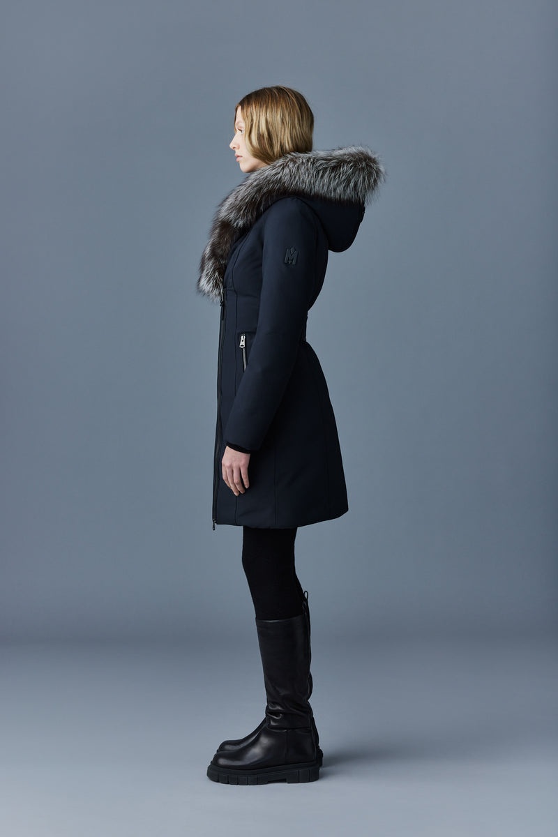 Mackage TRISH Powder Touch down with silver fox fur Signature Collar Rockar Dam Svarta | 647BCVZEQ